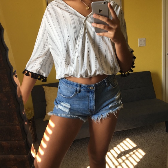 Casual blouse - Picture 1 of 7